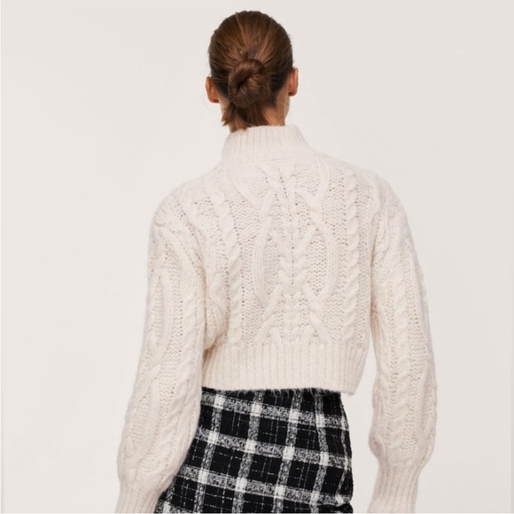 Mango Cropped Sweater - Picture 2 of 5